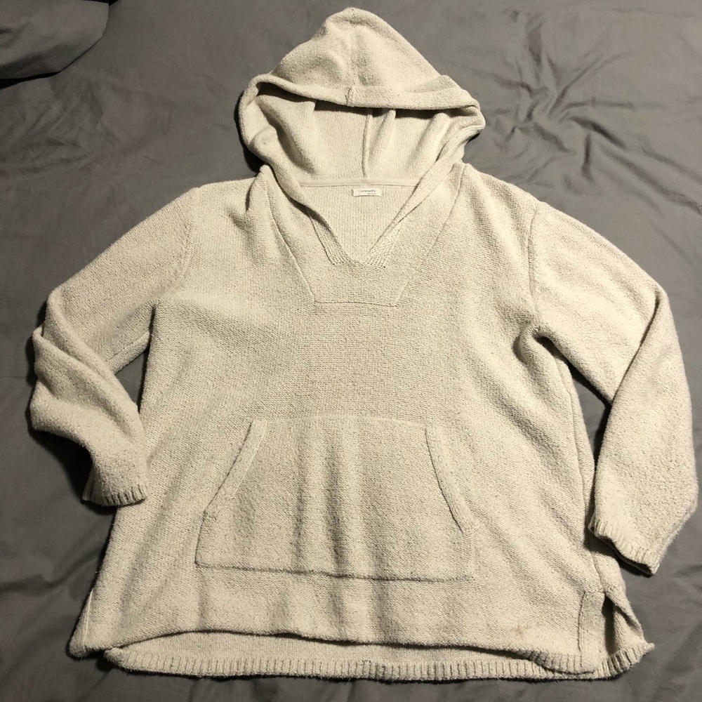 Knit sweater